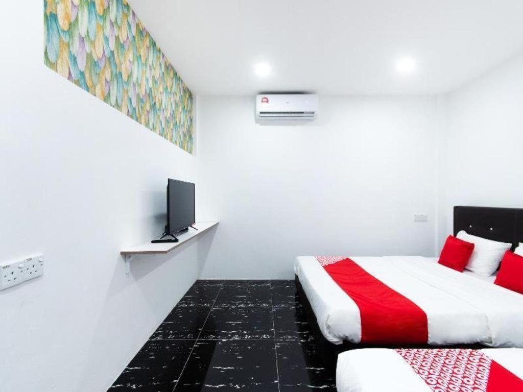Oyo 44011 Weng Bee Guest House Κότα Κιναμπαλού Εξωτερικό φωτογραφία