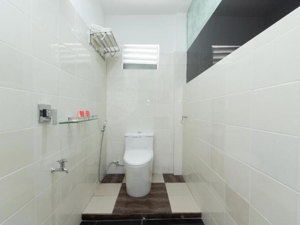 Oyo 44011 Weng Bee Guest House Κότα Κιναμπαλού Εξωτερικό φωτογραφία
