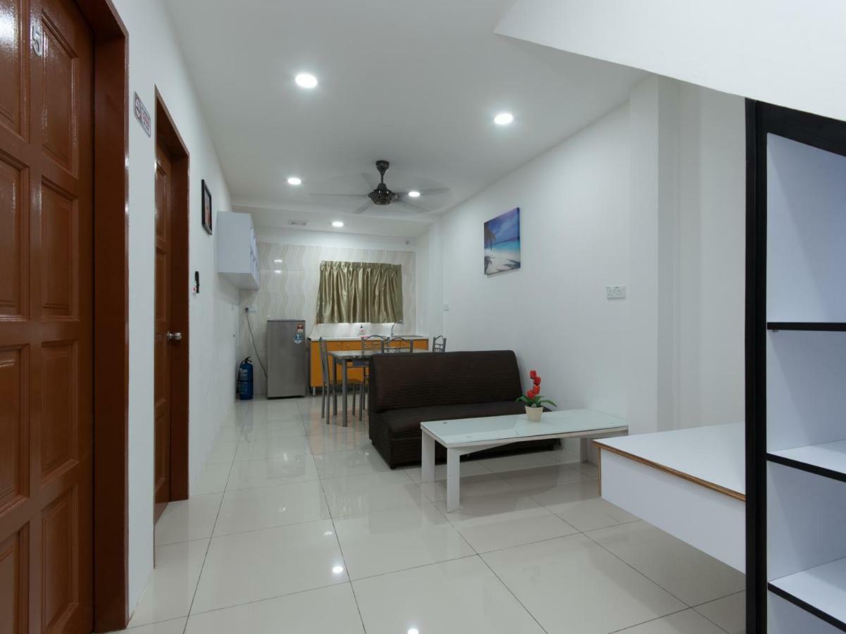 Oyo 44011 Weng Bee Guest House Κότα Κιναμπαλού Εξωτερικό φωτογραφία