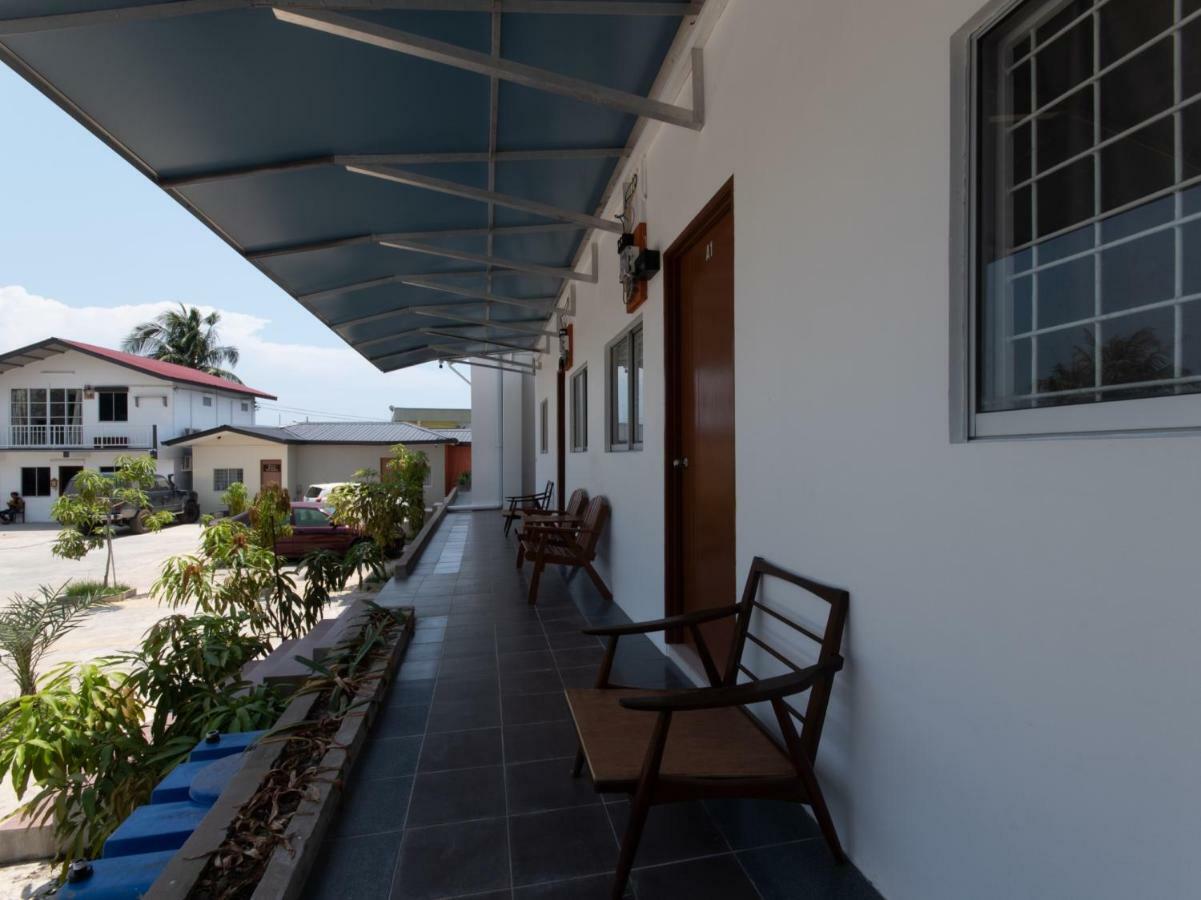 Oyo 44011 Weng Bee Guest House Κότα Κιναμπαλού Εξωτερικό φωτογραφία