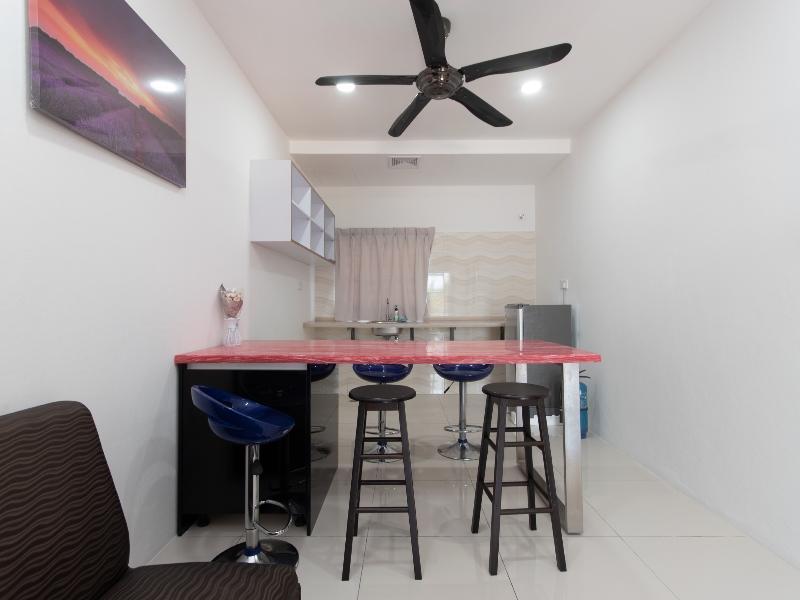 Oyo 44011 Weng Bee Guest House Κότα Κιναμπαλού Εξωτερικό φωτογραφία